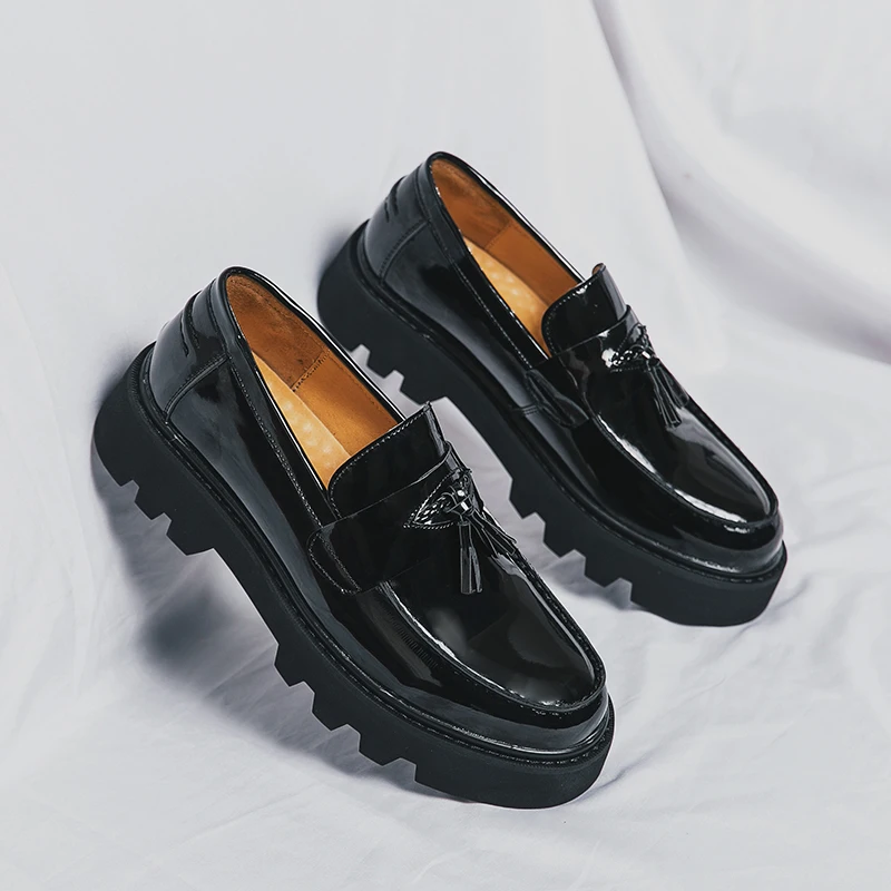 Men Shoes Prada - Sepatu pantofel hitam pria, kulit Pu