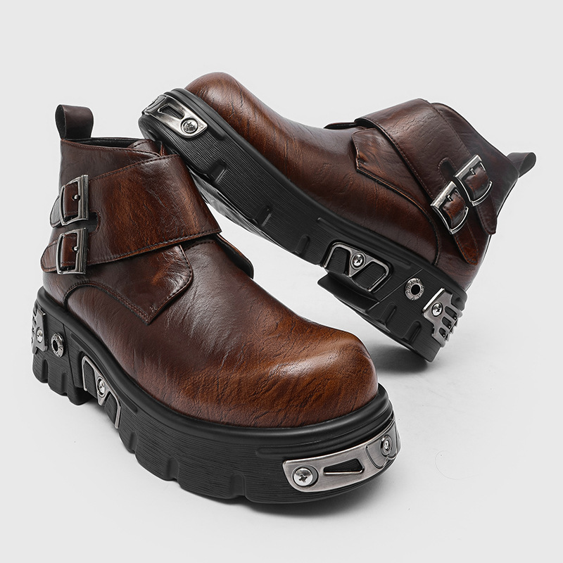Men Shoes Trends - Sepatu bot platform punk goth fashion