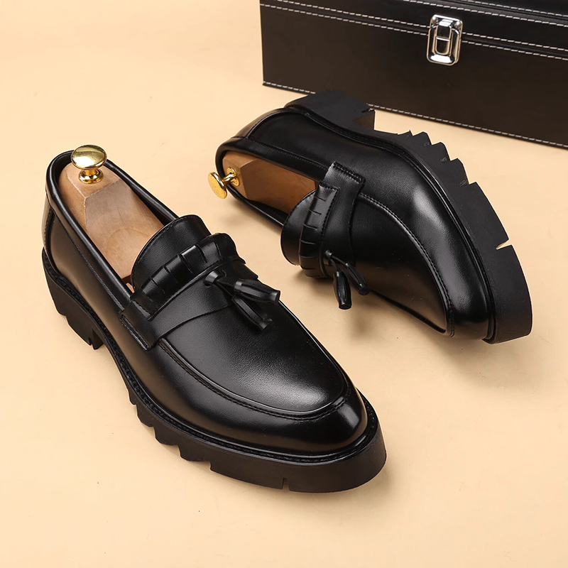 Sepatu Rumbai Kulit Asli Kasua - Men Shoes Prada ulasan dan harga