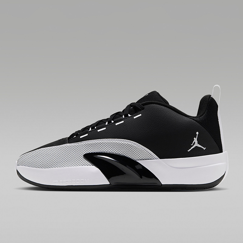 Sepatu Basket Pria Nike Jordan - Men Shoes On Sale Nike ulasan dan harga